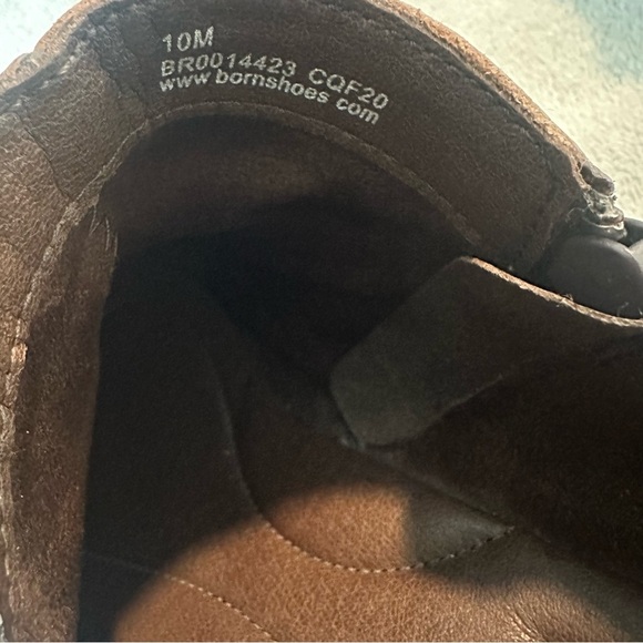 Born brown zip side leather loafer size 10M - Picture 7 of 7